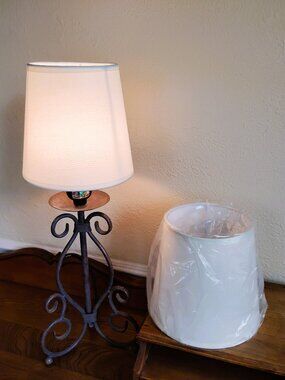 NEW Barrel Lampshades in White Woven Fabric Set of 2